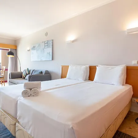 #198 Mar Pool & Location Apartamento *